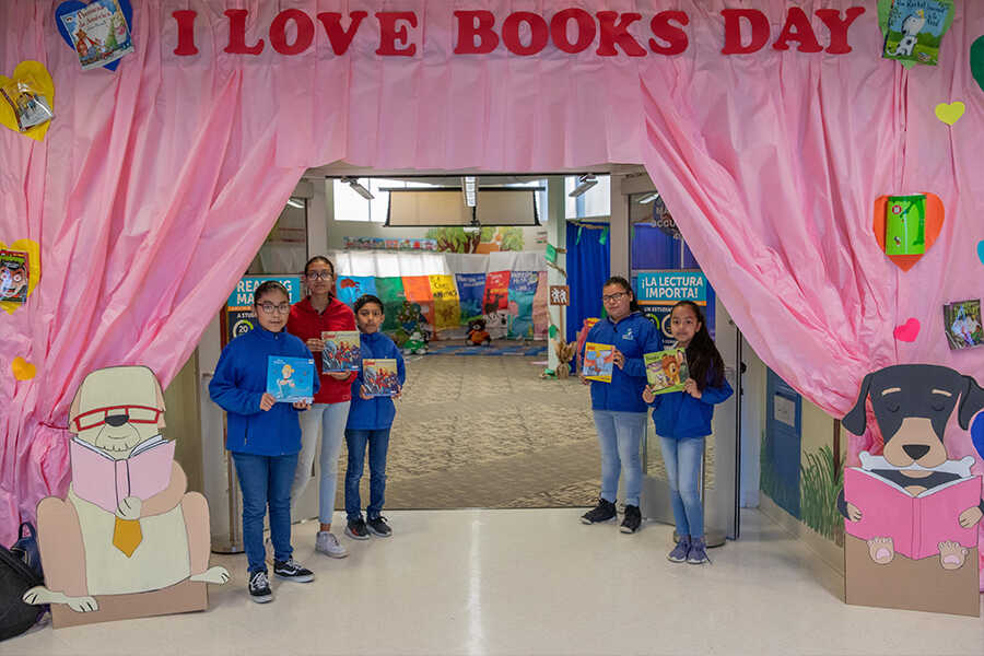 i-love-books-day-12-021420-amigos-por-vida